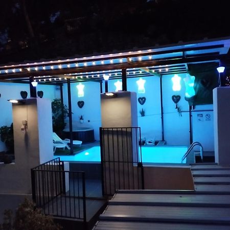 Pinar Suites Habitaciones Torremolinos Exteriör bild