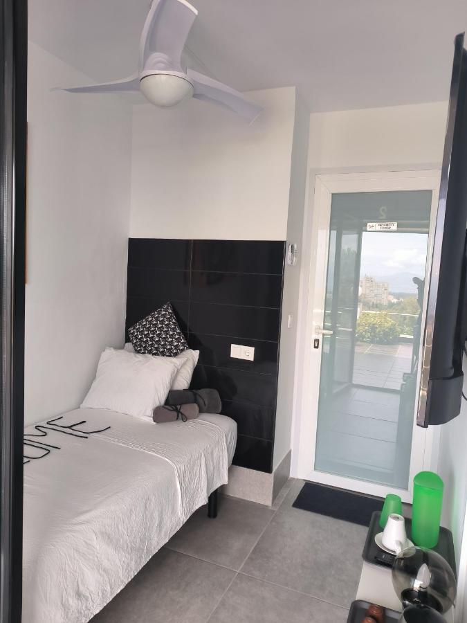 Pinar Suites Habitaciones Torremolinos Exteriör bild