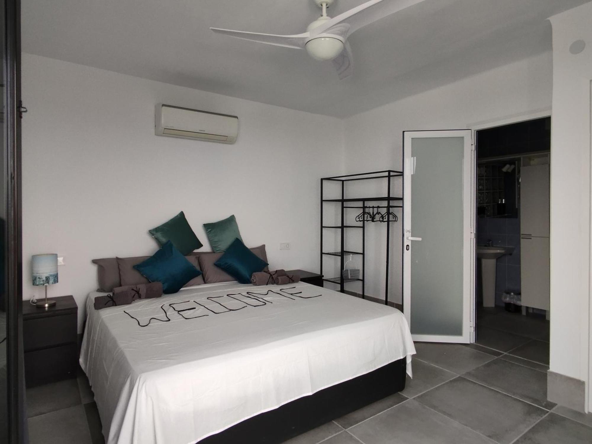 Pinar Suites Habitaciones Torremolinos Exteriör bild