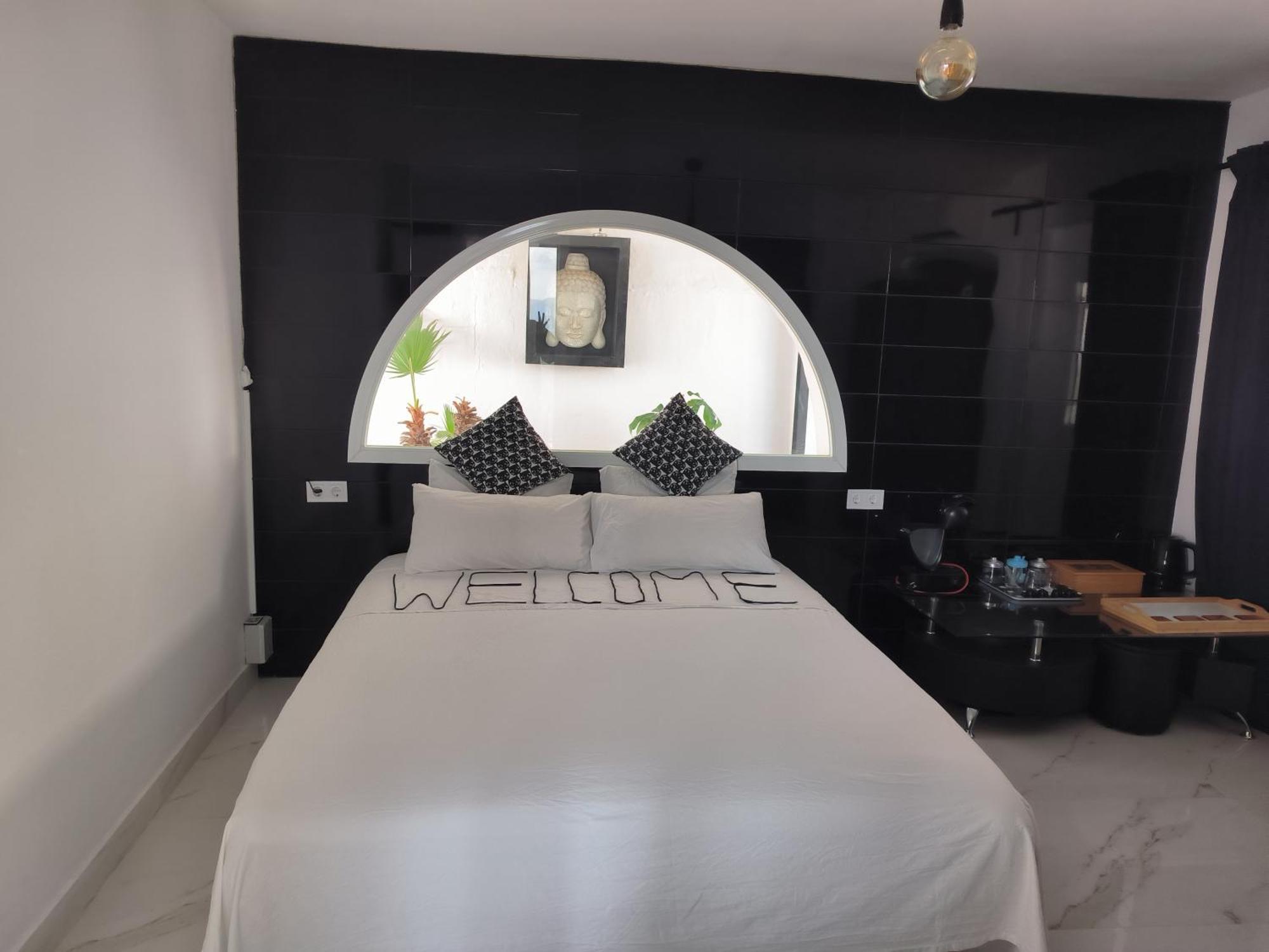 Pinar Suites Habitaciones Torremolinos Exteriör bild