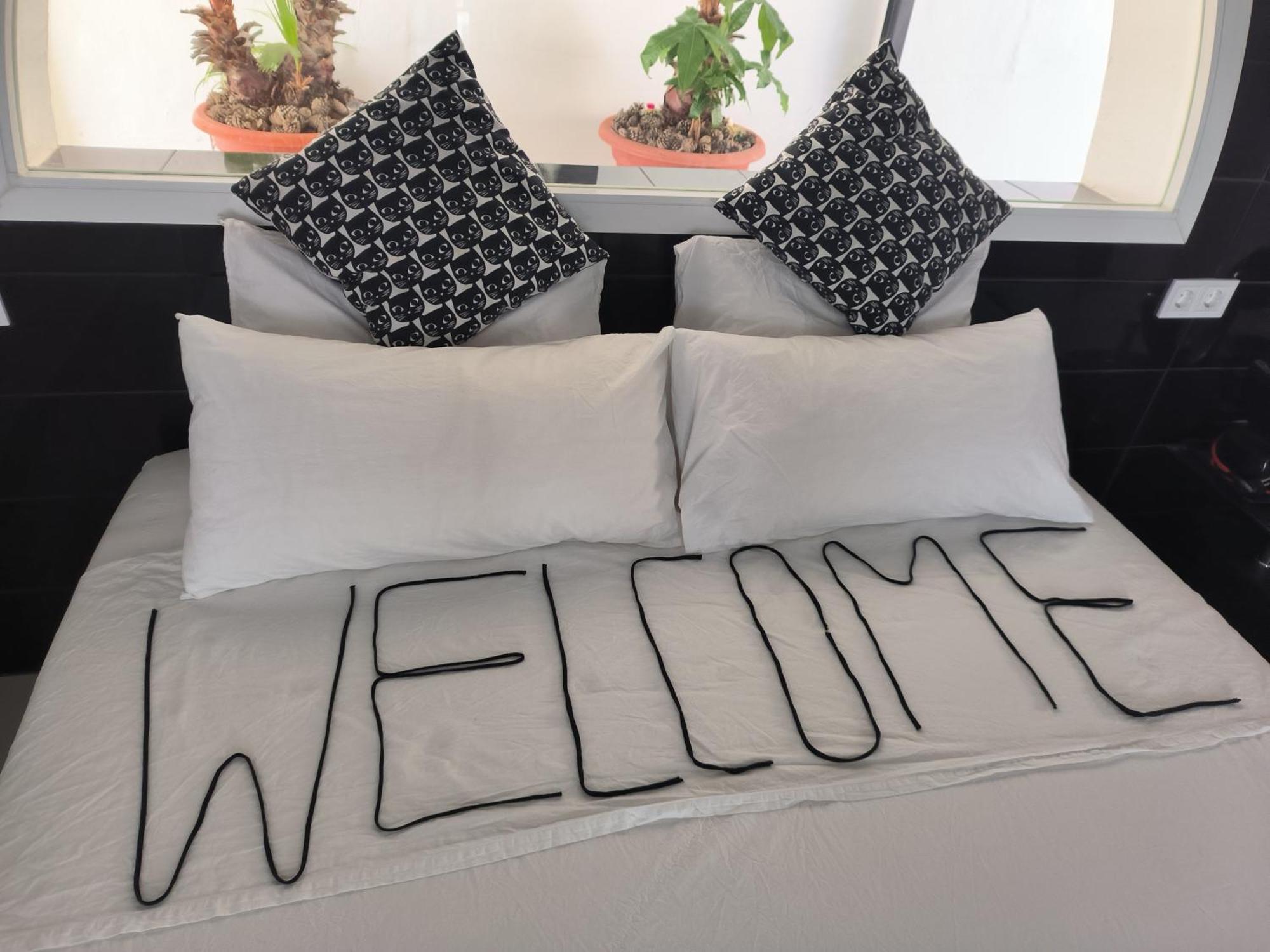 Pinar Suites Habitaciones Torremolinos Exteriör bild
