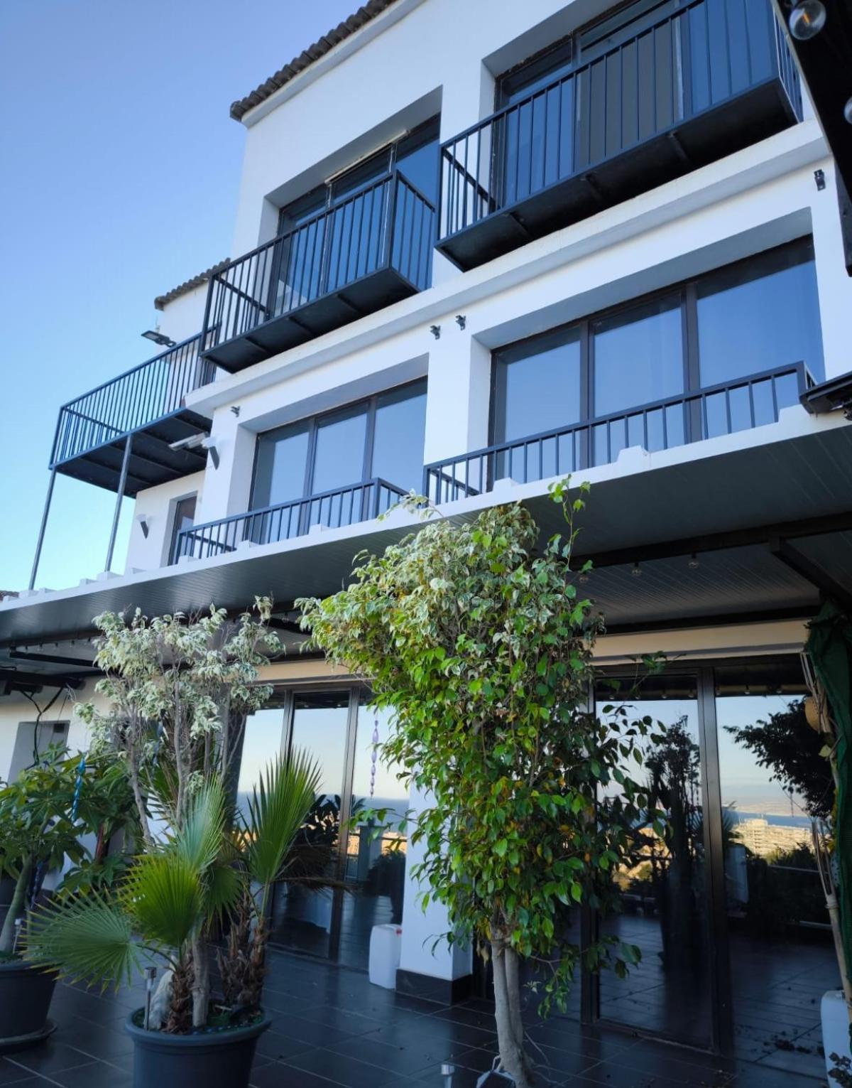 Pinar Suites Habitaciones Torremolinos Exteriör bild